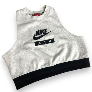 Nike - Light Grey Sleeveless Cropped Athletic Top  - Size Small